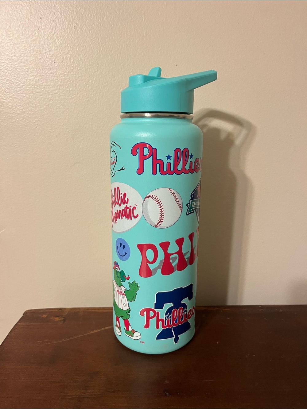 PHILLIES Teal Insulated Water Bottle with Graphics (Philadelphia) baseball